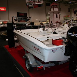 Boston Whaler at 2009 TIBS