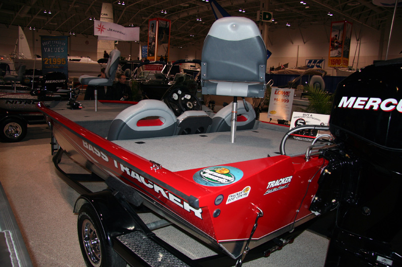 Bass Tracker at 2011 TIBS