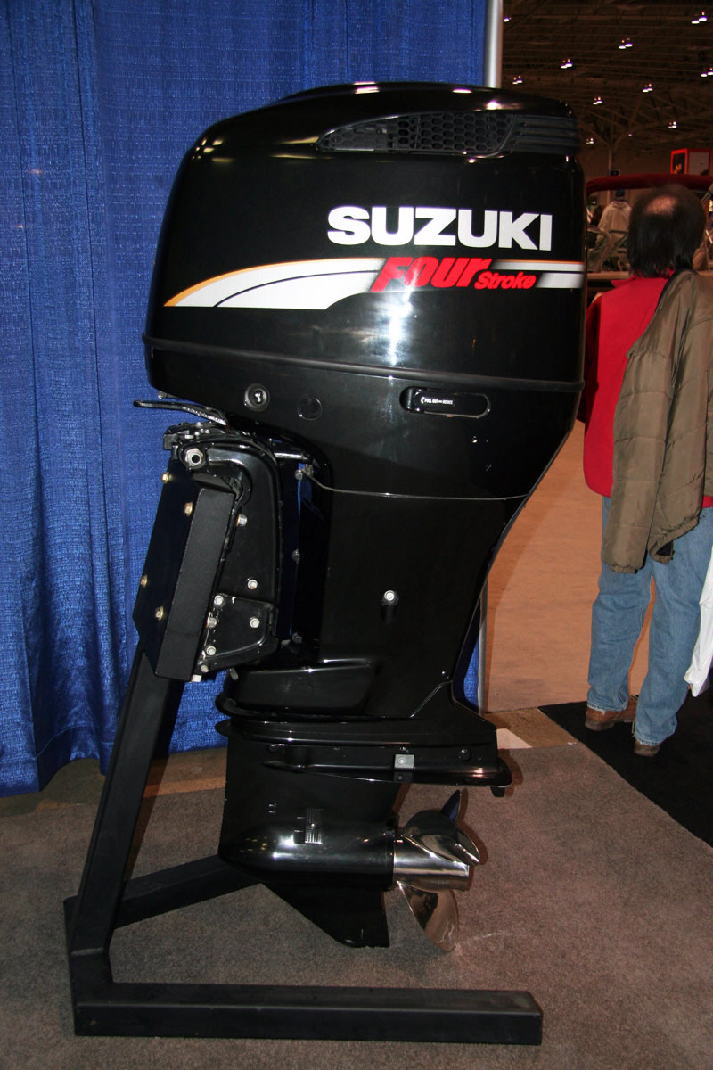 Suzuki Outboard at 2009 TIBS